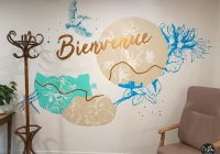 Signalétique, aménagement et décoration intérieure d'une maison de retraite - ehpad.